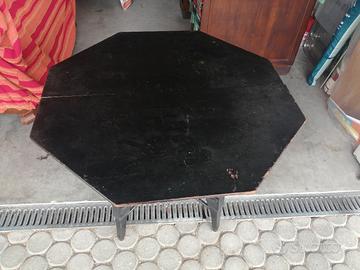 tavolo ottagonale nero