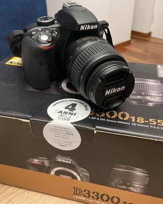 Fotocamera Reflex Nikon D3300 ottica 18-55 VRII
