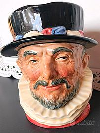 Beefeater Boccale vintage Toby jug Royal Doulton
