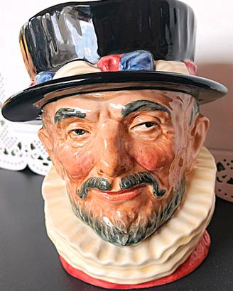 Beefeater Boccale vintage Toby jug Royal Doulton