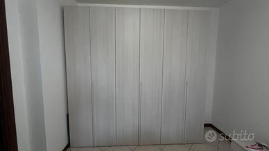 Armadio 6 ante, cameretta , cucina e divano