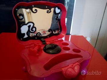 Barbie gioco scrigno magico portagioie