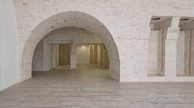 Immobile di 480 m² con più di 5 locali a Castellan