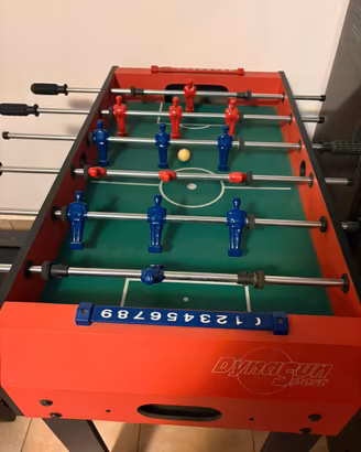 Calcio balilla Dynasum Sport rosso – Completo