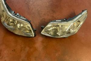 Coppia fari Citroen C4berlina