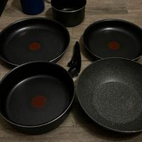 Set pentole antiaderenti con manico removibile