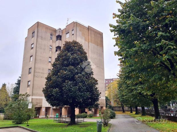 2 LOCALI A SAN GIULIANO MILANESE