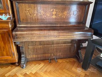 Pianoforte a muro d’epoca eungblut &eungblut