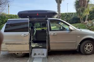 Disabili sali e guida