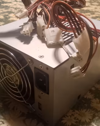 Alimentatore PC 