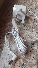 Alimentatore da 220Volt -- 9,0 Volt    Con spina -