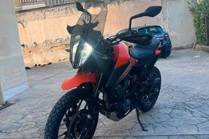 KTM Adventure 390