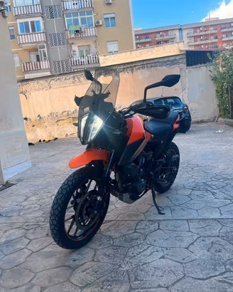 KTM Adventure 390