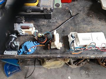 ricambi lavastoviglie Ariston Hotpoint 114