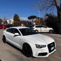 AUDI A5 - S LINE