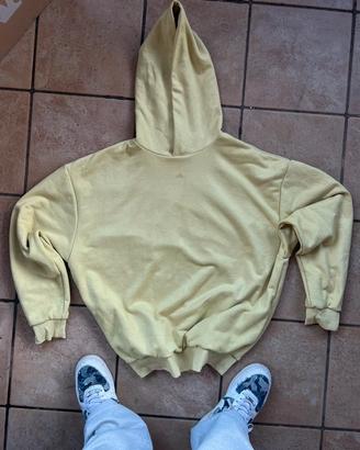 Felpa Adidas Basketball - Stile Sportivo e Comfort