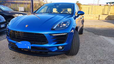 Porsche Macan S