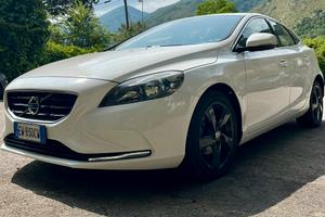 Volvo V40 D2 Momentum