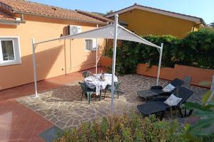 Villa luciano a pochi passi da lido di capoliveri