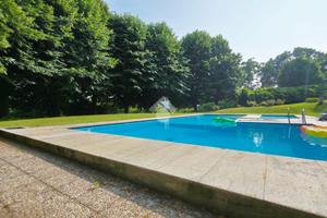 VILLA SINGOLA A CASTAGNETO PO