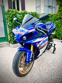 Yamaha R1 Big Bang con soli 33mil/km