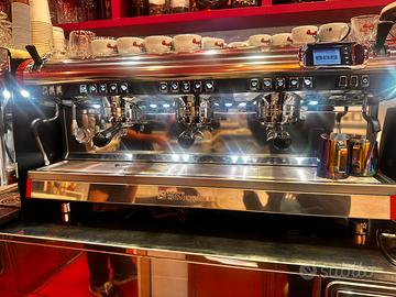 Macchina caffè Simonelli Aurelia Wawe +addolcitore