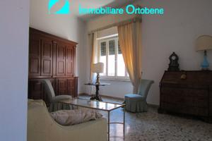 Grande appartamento via Roma