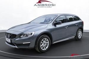 VOLVO V60 Cross Country D3 - PER OPERATORI DEL S