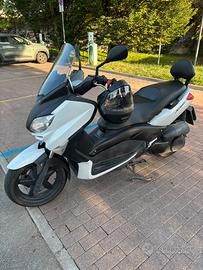 Yamaha x-max 250 2013