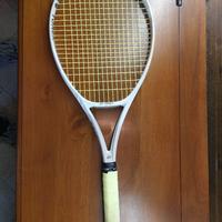 YONEX VCORE 98 SAND BEIGE (modello 2024)