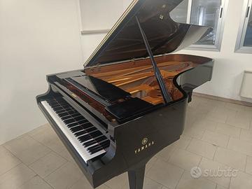 Pianoforte grancoda Yamaha CFIII
