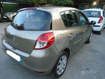 Renault Clio 1.2 16v Dynamique 5p
