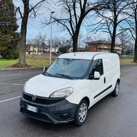 Fiat Doblo Doblò 1.4 T-Jet Natural Power PL-TN Car