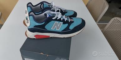 New Balance sneakers 