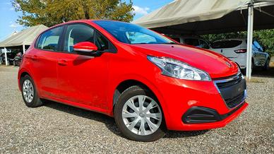 PEUGEOT 208 1.2 68 CV 5p. 68000KM NEOPATENTATI