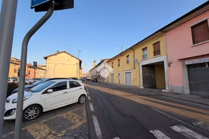 NEGOZIO A CARPENEDOLO