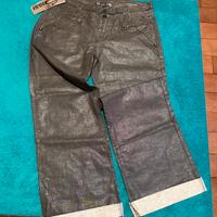 Pantaloni modello Jeans 