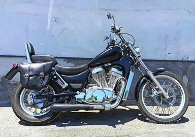 Suzuki Intruder VS 600 GL
