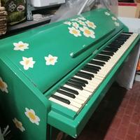 pianoforte verticale 