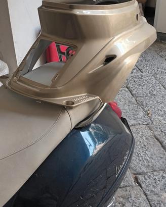 carena posteriore booster R champagne 