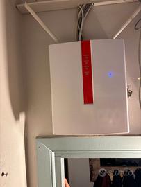 Centrale di allarme wireless/filare con sensori