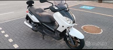 YAMAHA 250 MOTORE DA CAMBIARE