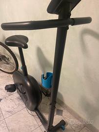 Cyclette Domyos 140