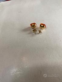 orecchini acciaio dorato vetro arancioni Lobo