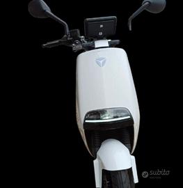 yadea elettrico 