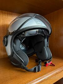 Casco Momo