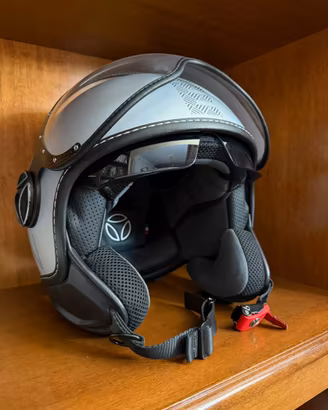 Casco Momo