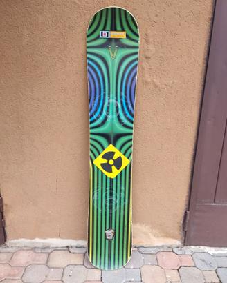 Tavola snowboard Velvet Snowboards 149 cm usata