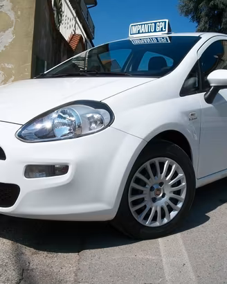 PUNTO 1400 B/GPL AUTOCARRO 4posti N1
