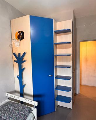 Armadio con cabina moretti compact